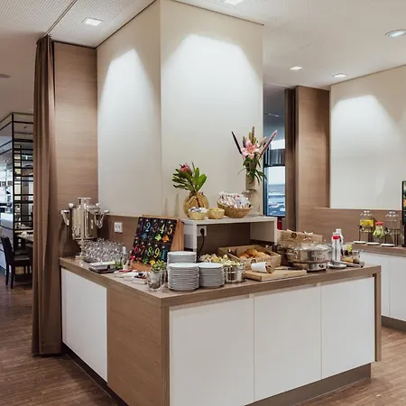 Garner Hotel Berlin - Charlottenburg, An Ihg Hotel-3